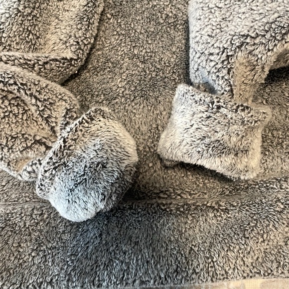 Cuddly, plush, pull over - Picture 3 of 4